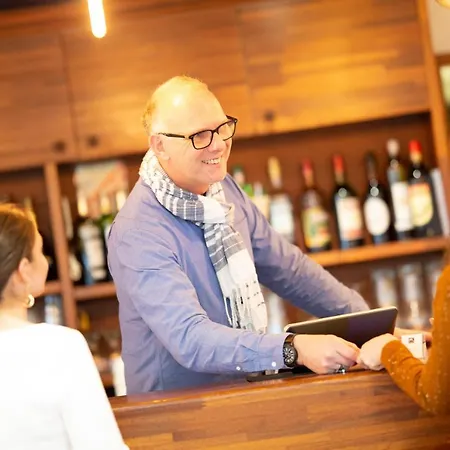 Hotel Restaurant Les Genets Bayonne