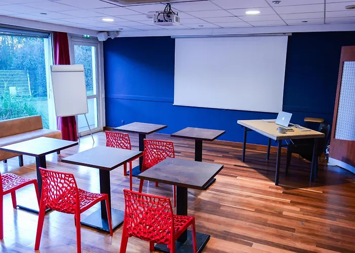 Отель Les Genets