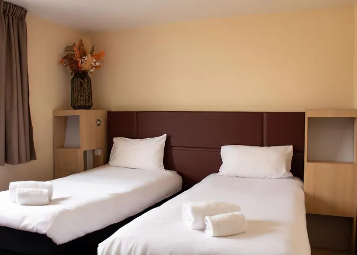 Les Genêts Hotel Baiona